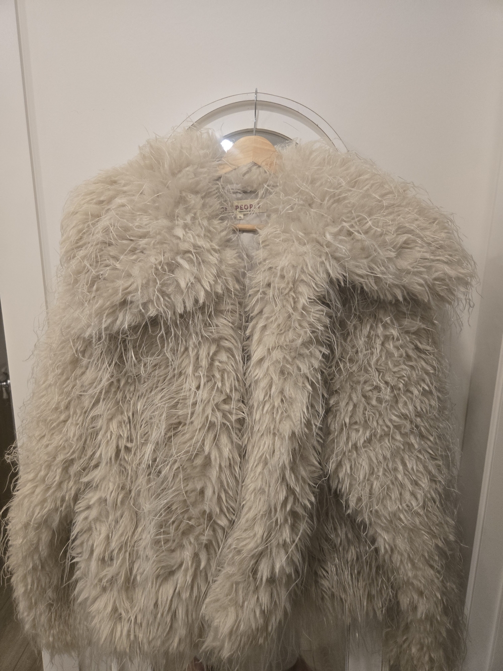 Free People Beige Plush Moonlight - Fluffy Faux Fur Coat. XL